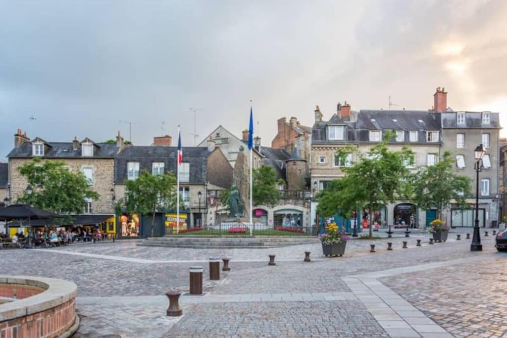 Appartement Avec Vue Fougères エクステリア 写真