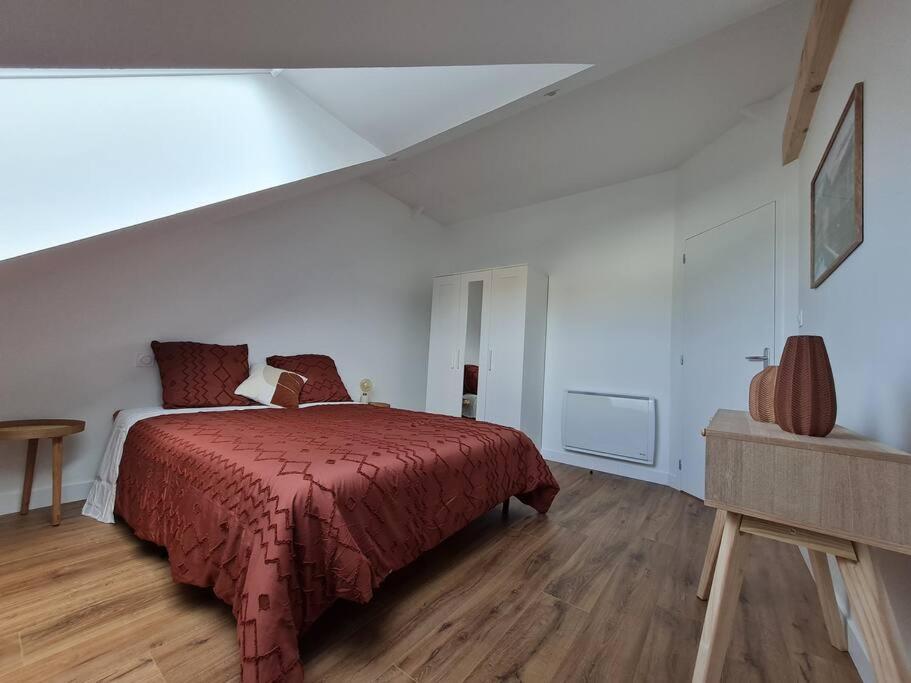 Appartement Avec Vue Fougères エクステリア 写真